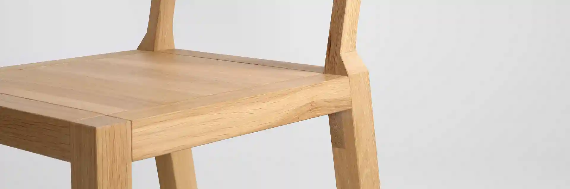 Krzesło z drewna dębowego MILONI BLOX, Kolor: 03: Natural, Wymiary: Dł: 45 x Sz: 44 x Wys: 45 cm, polskie krzesła z drewna, drewniane krzesło, dębowe krzesła