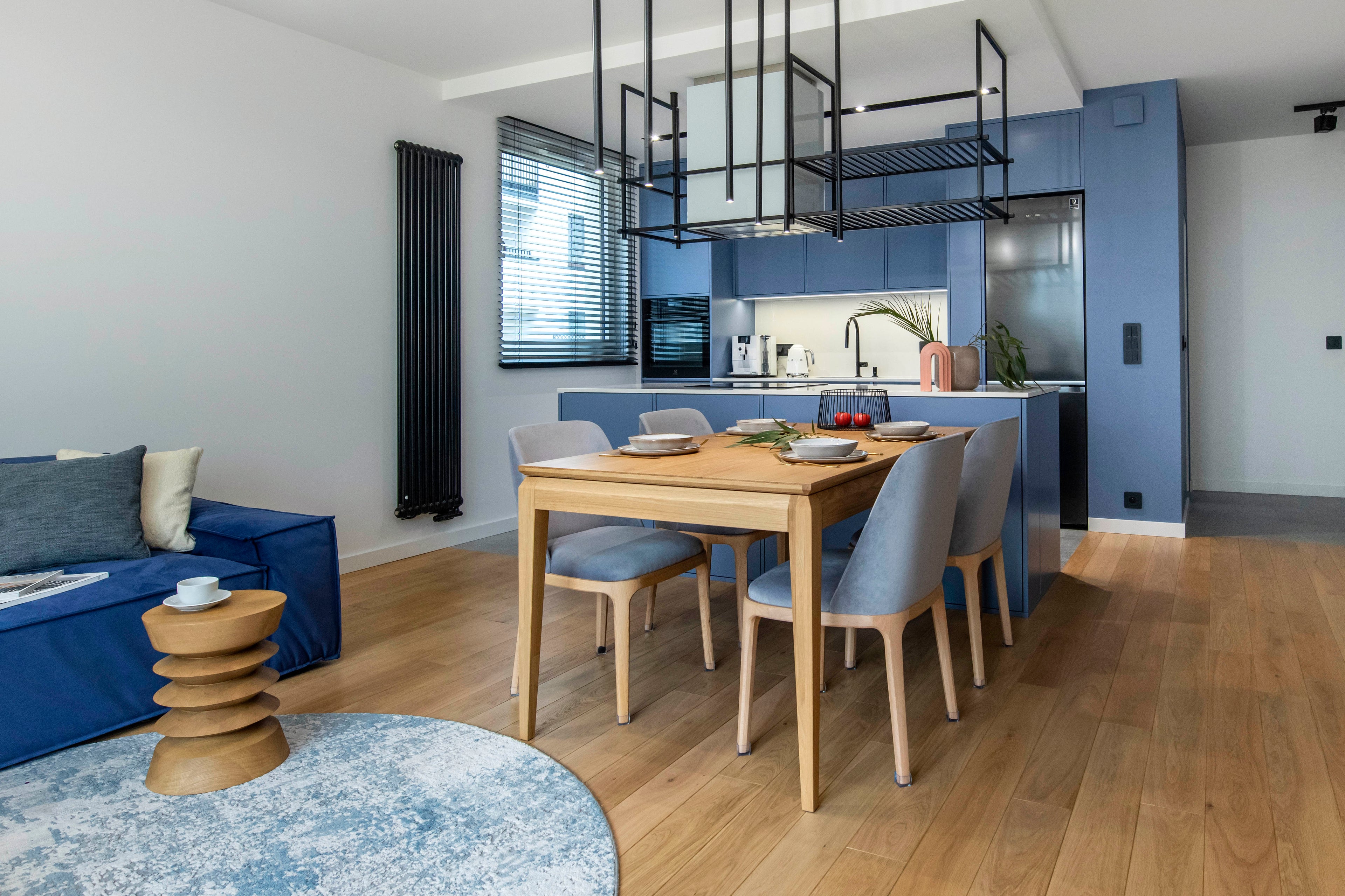 W kolorze bezchmurnego nieba